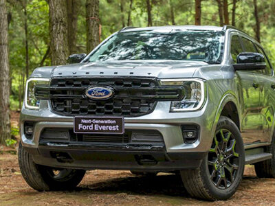 thuê xe Ford Everest tự lái