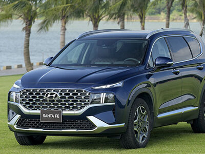 thuê xe Hyundai SantaFe tự lái