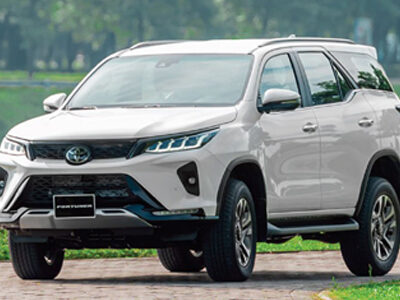 thuê xe toyota fortuner tự lái